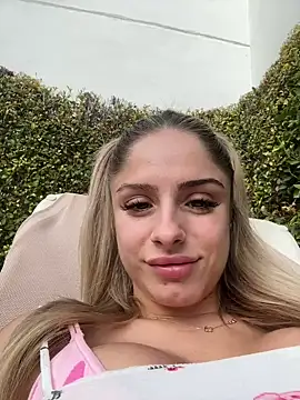 BritneyDimond online show from 12/04/24, 10:24