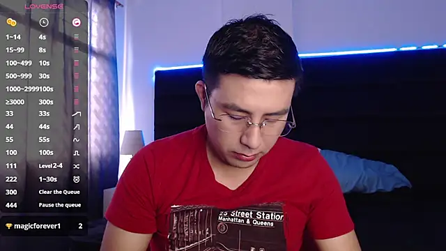 andrewmhilton  online show from 02/04/25, 08:49