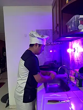 andrewmhilton  online show from 09/17/25, 06:53