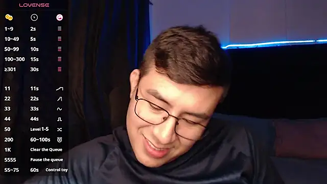 andrewmhilton  online show from 10/16/25, 05:52