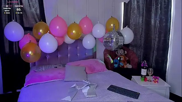 Tammyy online show from 07/28/26, 07:04