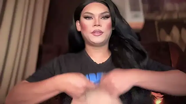 Snapshot of one_great_devine chatting on 11/29/25, 11:02 one great devine online show from 11/29/25, 11:02