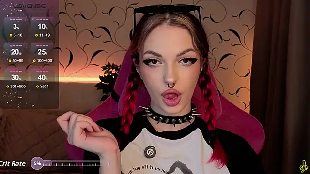 BratzieDarsie online show from 10/25/25, 09:28