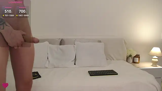 Snapshot of Kate001 chatting on 01/18/25, 05:20 Kate001 online show from 01/18/25, 05:20