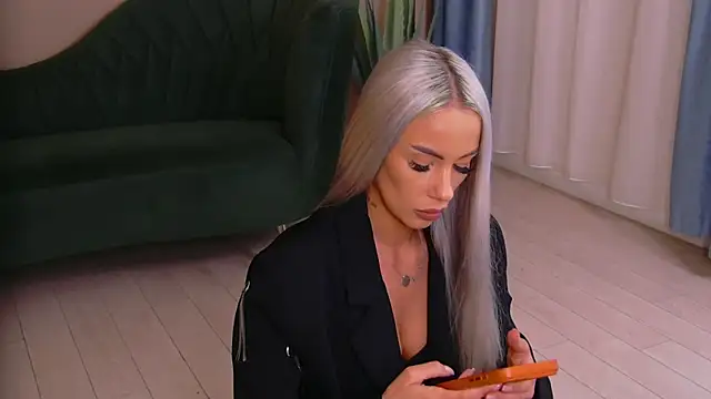 Bailey Rush online show from 05/01/26, 04:00