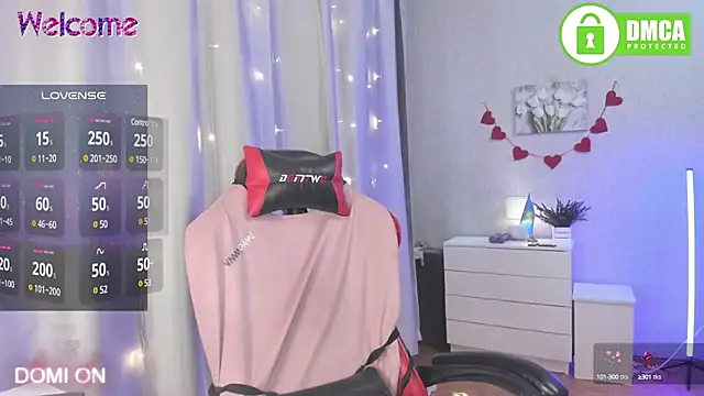 Snapshot of AnnyHoney_ chatting on 02/11/25, 09:42 AnnyHoney  online show from 02/11/25, 09:42