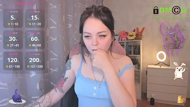 Snapshot of AnnyHoney_ chatting on 10/16/25, 11:11 AnnyHoney  online show from 10/16/25, 11:11