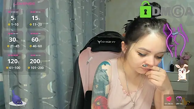 Snapshot of AnnyHoney_ chatting on 10/23/25, 12:15 AnnyHoney  online show from 10/23/25, 12:15