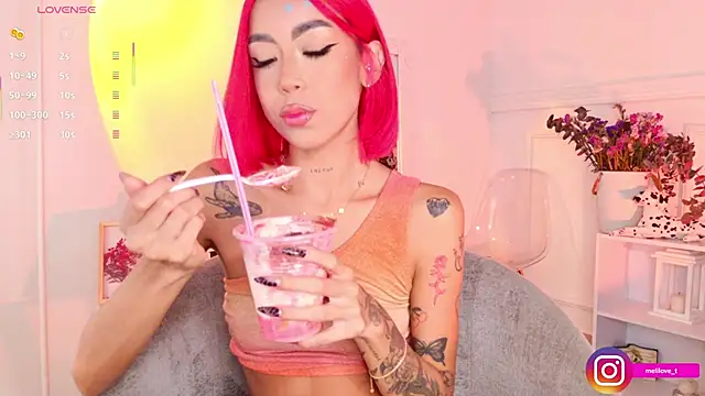 Mely-taylor online show from 11/11/25, 09:15