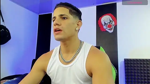 jhonnysnow17 online show from 12/25/24, 02:03