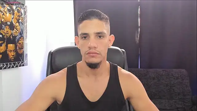 jhonnysnow17 online show from 05/18/26, 04:13