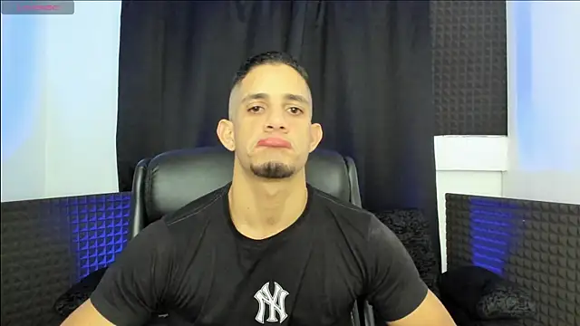 jhonnysnow17 online show from 06/11/26, 11:58
