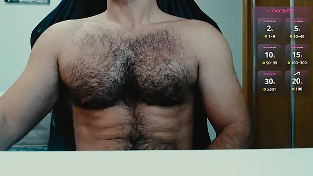 Snapshot of cutehairymacho chatting on 11/16/25, 01:39 cutehairymacho online show from 11/16/25, 01:39