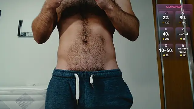 Snapshot of cutehairymacho chatting on 11/29/25, 02:20 cutehairymacho online show from 11/29/25, 02:20