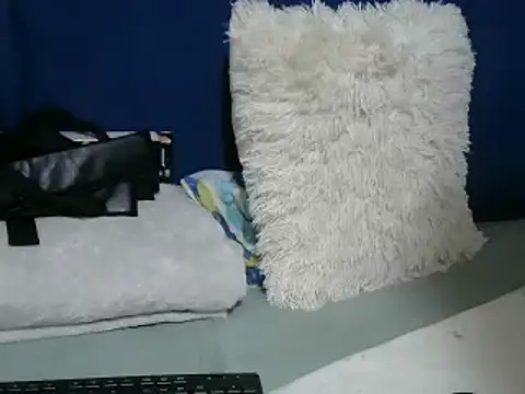 Lelety79 online show from 02/09/25, 10:53