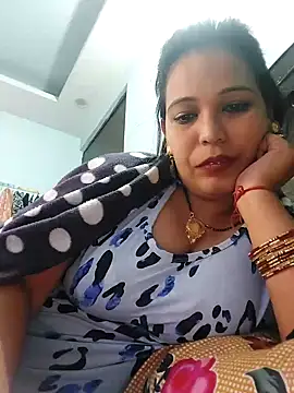 Poojabhabi101 online show from 12/23/24, 04:50
