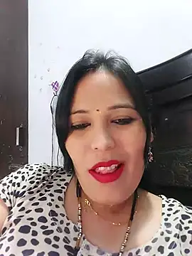 Poojabhabi101 online show from 02/06/25, 05:35