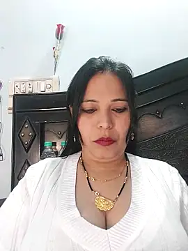 Poojabhabi101 online show from 02/20/25, 05:23