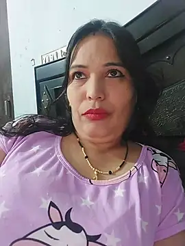Poojabhabi101 online show from 06/19/26, 05:23