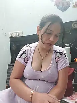 Poojabhabi101 online show from 07/17/26, 05:07