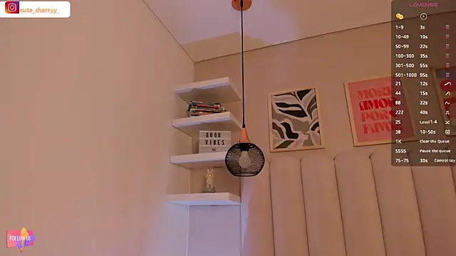 Snapshot of cute__cherry_ chatting on 11/26/25, 08:32 cute cherry online show from 11/26/25, 08:32