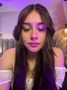 cute  cherry  online show from 07/25/26, 07:44