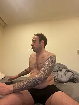 Snapshot of constantine_01 chatting on 03/17/25, 12:52 constantine 01 online show from 03/17/25, 12:52