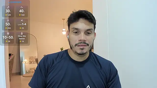 Snapshot of alejandro_stark chatting on 10/18/25, 02:47 alejandro stark online show from 10/18/25, 02:47