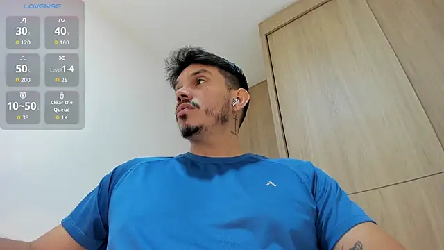 Snapshot of alejandro_stark chatting on 11/01/25, 05:53 alejandro stark online show from 11/01/25, 05:53