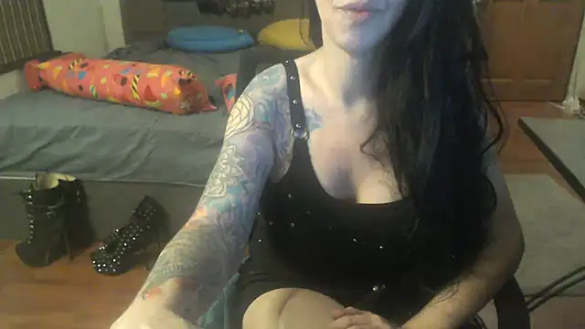 Snapshot of VenusX chatting on 09/18/25, 05:15 VenusX online show from 09/18/25, 05:15