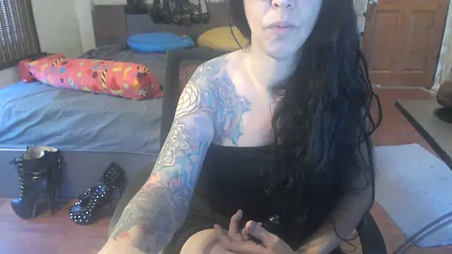 Snapshot of VenusX chatting on 09/21/25, 05:09 VenusX online show from 09/21/25, 05:09