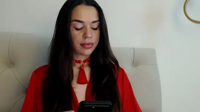 Snapshot of Mika_Gold chatting on 10/24/25, 07:32 Mika Gold online show from 10/24/25, 07:32