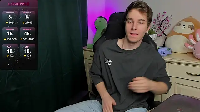 Vincent Strong online show from 09/14/25, 08:13