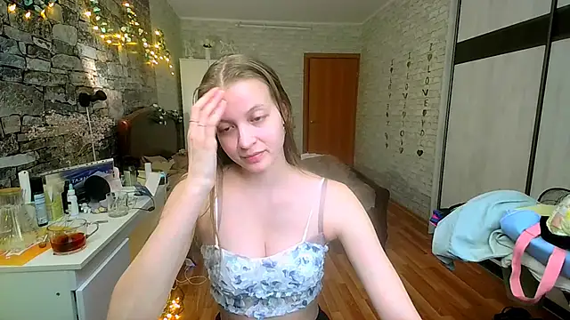   Aphrodita  wow   online show from 04/29/26, 01:37