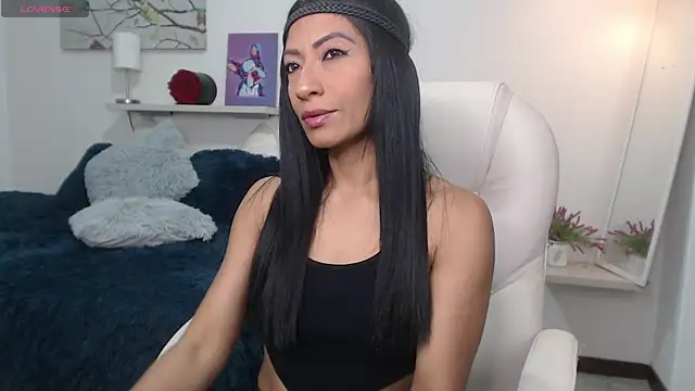 sofia perez    online show from 01/15/26, 07:28