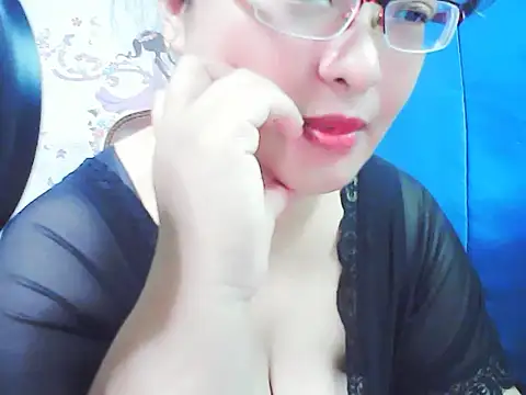 xiaorou-z online show from 09/10/25, 04:34