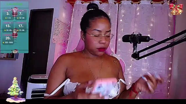 samanthaabloom online show from 12/20/24, 02:19