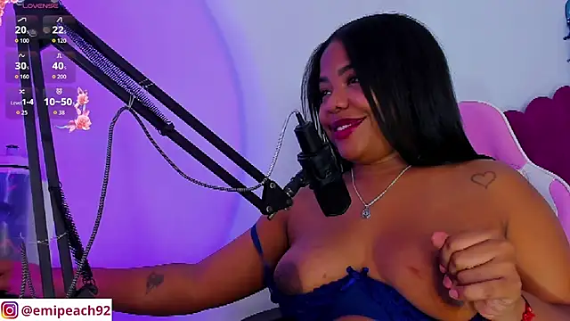 samanthaabloom online show from 07/31/26, 02:55