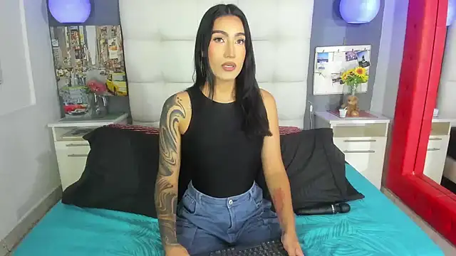 Snapshot of Taly_Fox chatting on 10/03/25, 09:56 Taly Fox online show from 10/03/25, 09:56