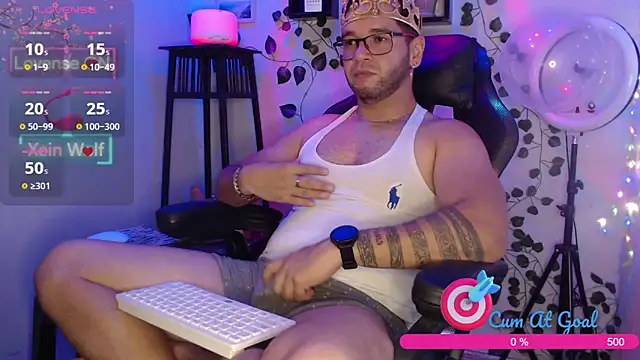 Xein WoIf online show from 10/31/25, 02:45