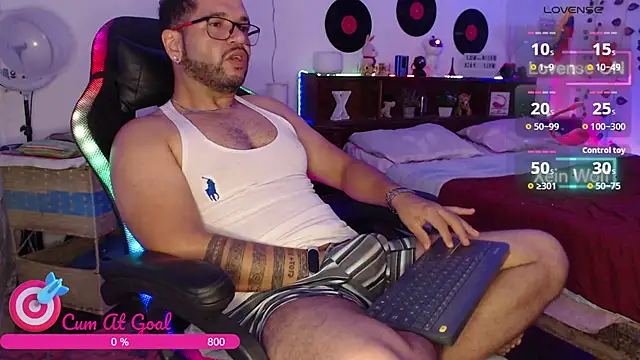 Xein WoIf online show from 05/11/26, 04:04