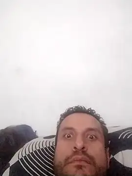 Snapshot of kevin613603 chatting on 09/14/25, 02:05 kevin613603 online show from 09/14/25, 02:05