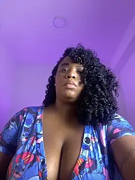 Snapshot of Tyra_Privacy chatting on 03/03/26, 12:44 Tyra Privacy online show from 03/03/26, 12:44