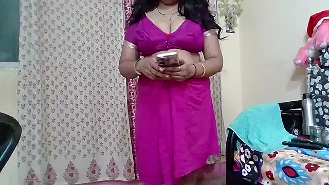 NautyBabe online show from 07/04/26, 12:06