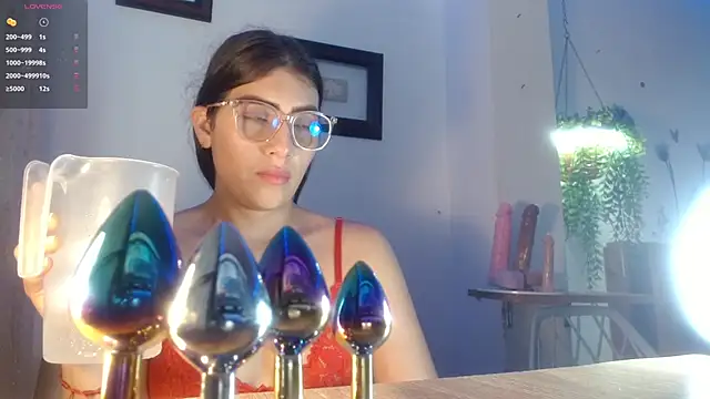 Snapshot of DaMikaela_ chatting on 09/30/25, 06:46 DaMikaela online show from 09/30/25, 06:46