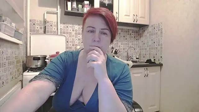 Snapshot of NikolRedMilf chatting on 12/31/24, 01:15 NikolRedMilf online show from 12/31/24, 01:15