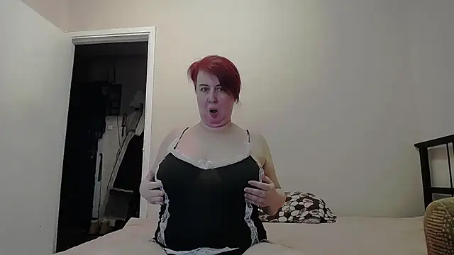 Snapshot of NikolRedMilf chatting on 01/26/25, 06:38 NikolRedMilf online show from 01/26/25, 06:38