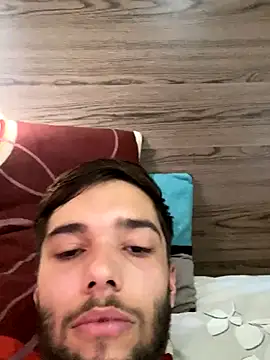 Snapshot of marcelosantos123912 chatting on 09/11/25, 05:57 marcelosantos123912 online show from 09/11/25, 05:57