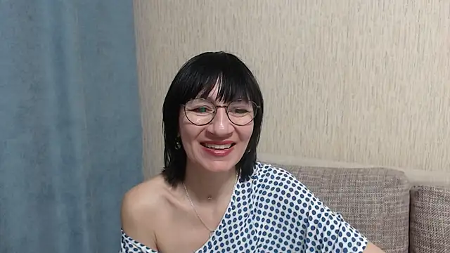 Erica95Bloom online show from 02/18/25, 08:03