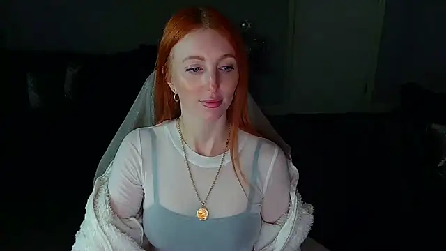 Red firesquirt online show from 02/19/25, 03:16